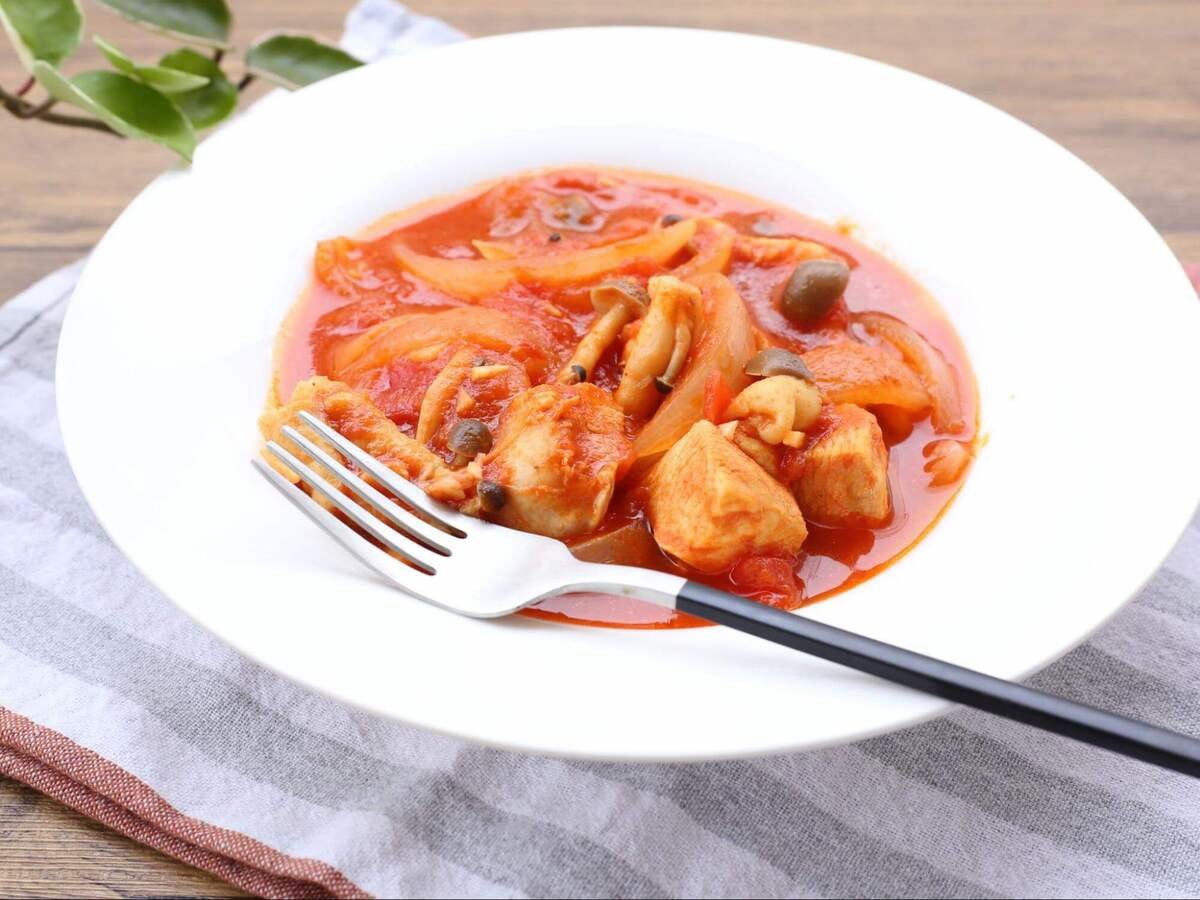 ZIP!「チキンのトマト煮の作り方」のレシピ