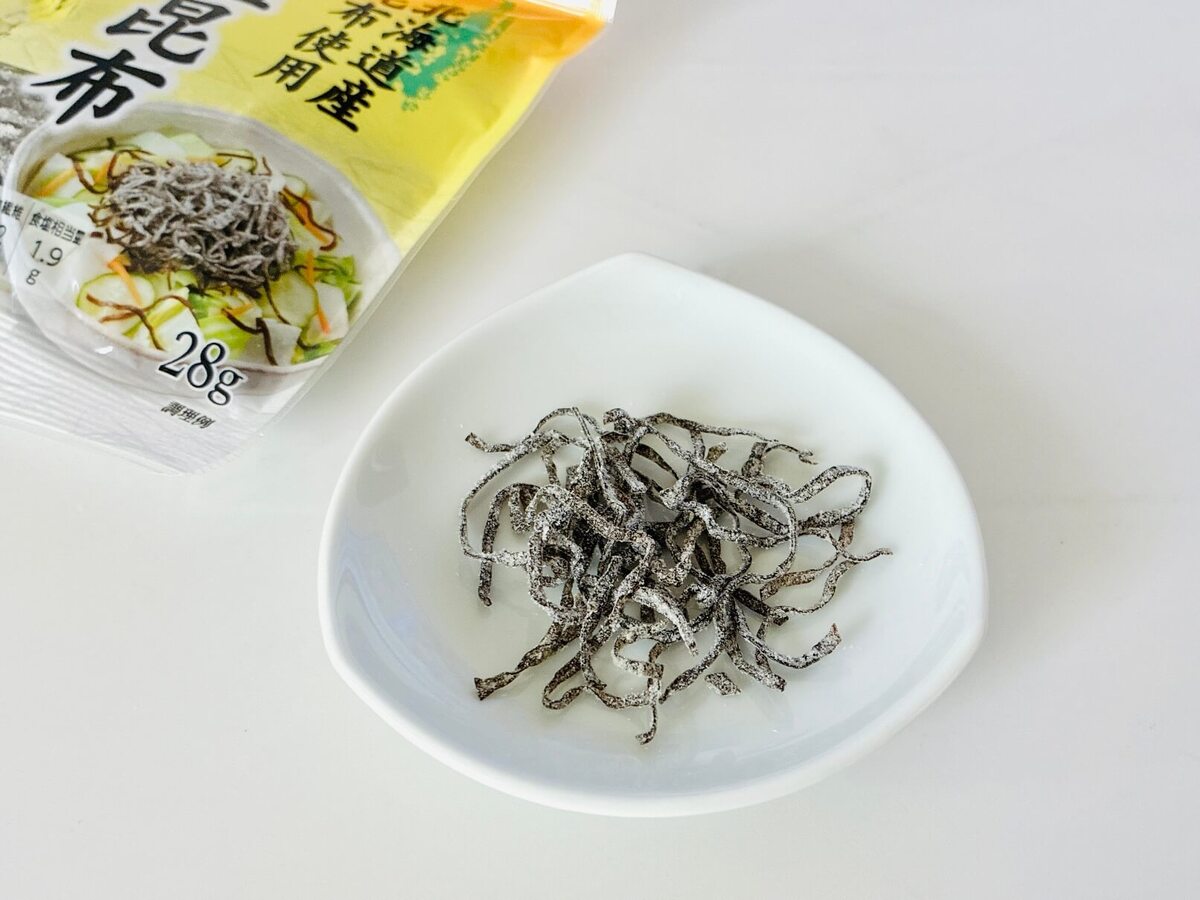 第2位受賞「トップバリュベストプライス 北海道産昆布使用 塩昆布」