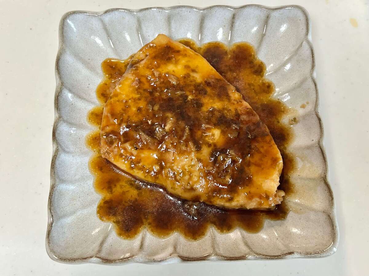 カジキの照り焼き みぞれ添え