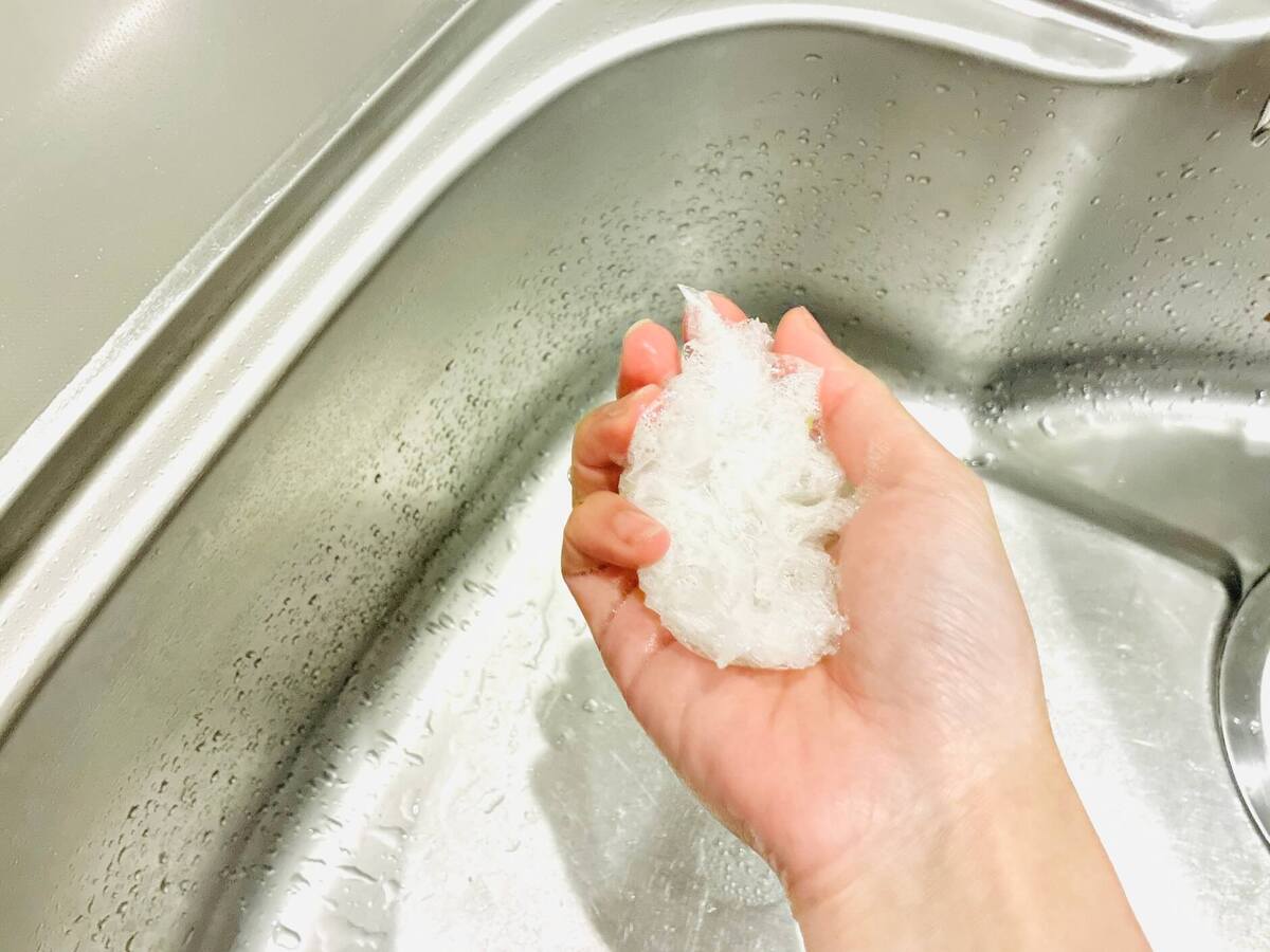 食器洗い用のスポンジの寿命を延ばすアイデア