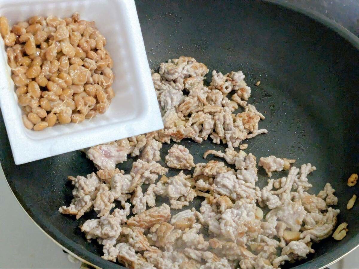 和田明日香さん「つるつるきゅうりのジャージャー麺」