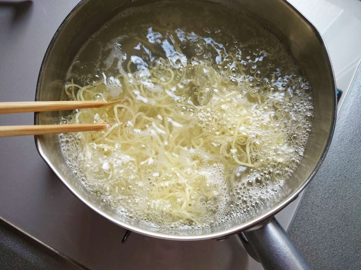 冷やし中華 プレミアムレモンちゃん