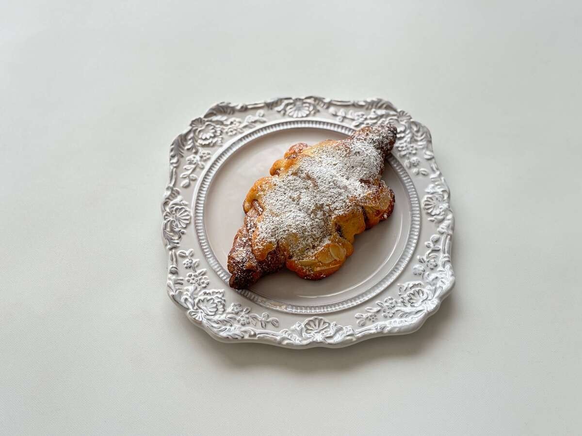 ダッチーズ ~オランダ産チーズのパイ~