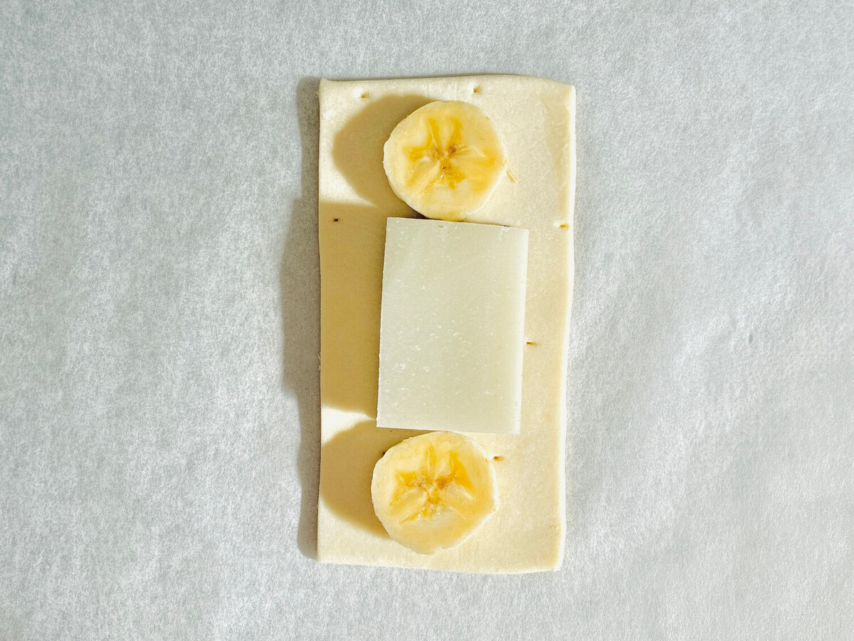 目黒蓮さん「チョコバナナ餅パイ」