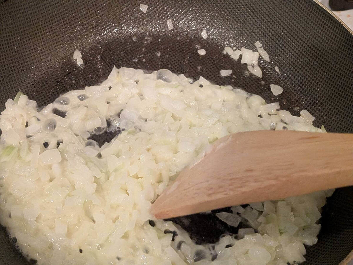 ミート矢澤の総料理長が教えるハンバーグ