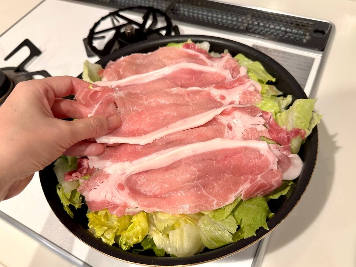 豚レタス蒸し