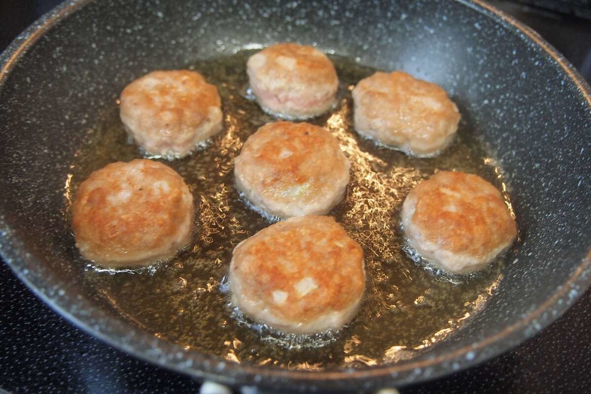 ブルーベリージャムの甘酢肉だんご
