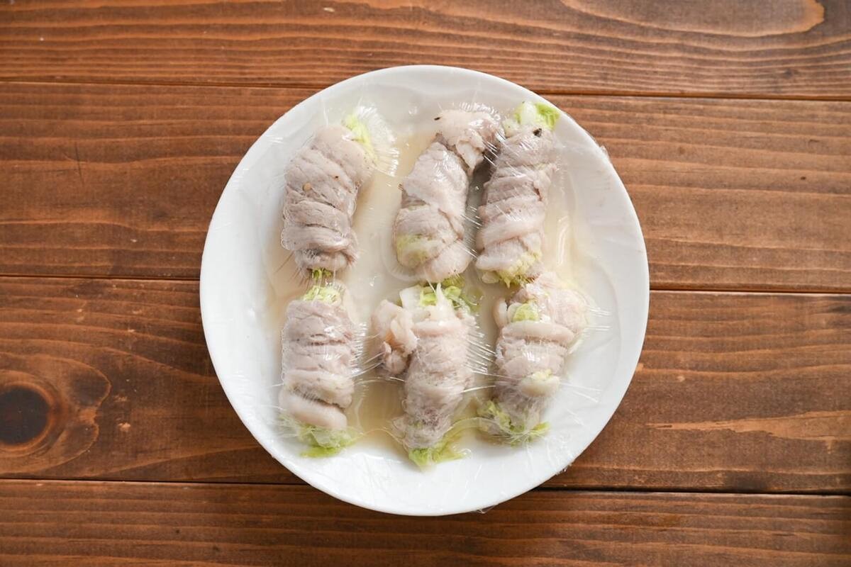 ミツカン「レンジで作れる豚バラ白菜ロール」のレシピ