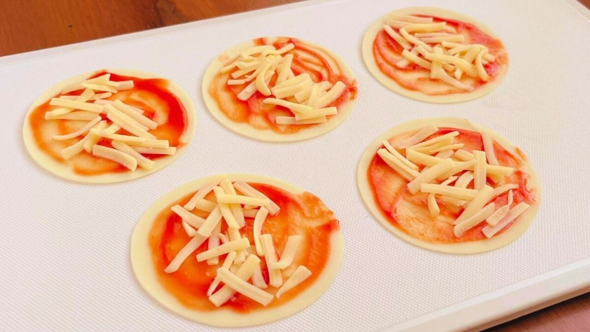 「チーズホットドッグ風」