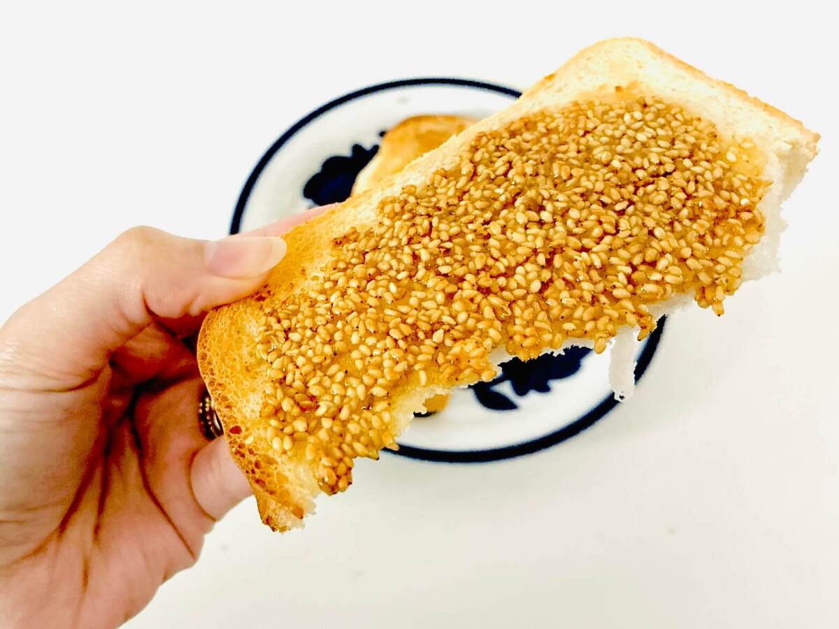 ごま好きに捧げる「炒りごまトースト」のレシピ