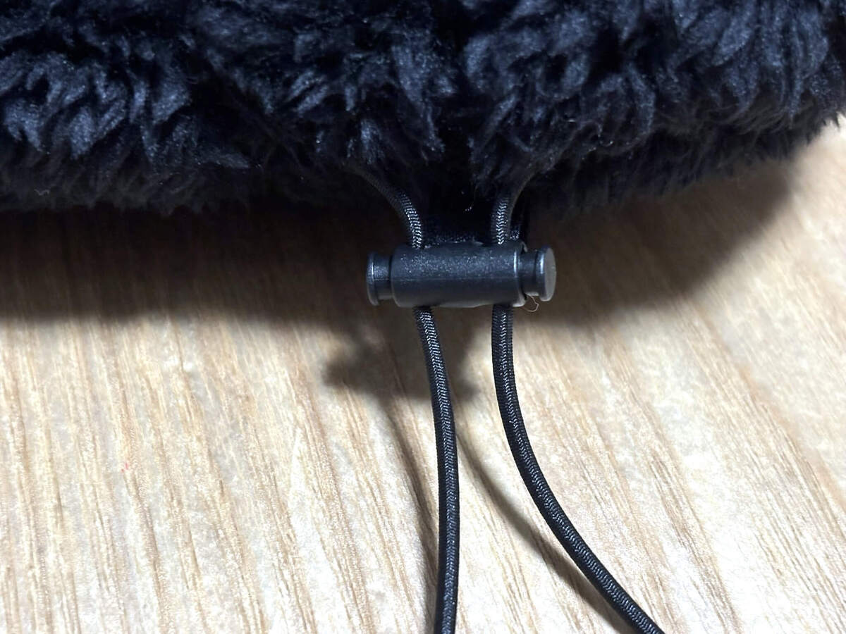 ユニクロ「ヒートテックファーリーフリースネックウォーマー」