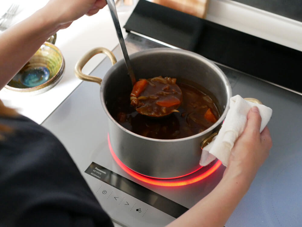 煮込み料理にちょうどいいサイズは20cm！？まるでアンティーク