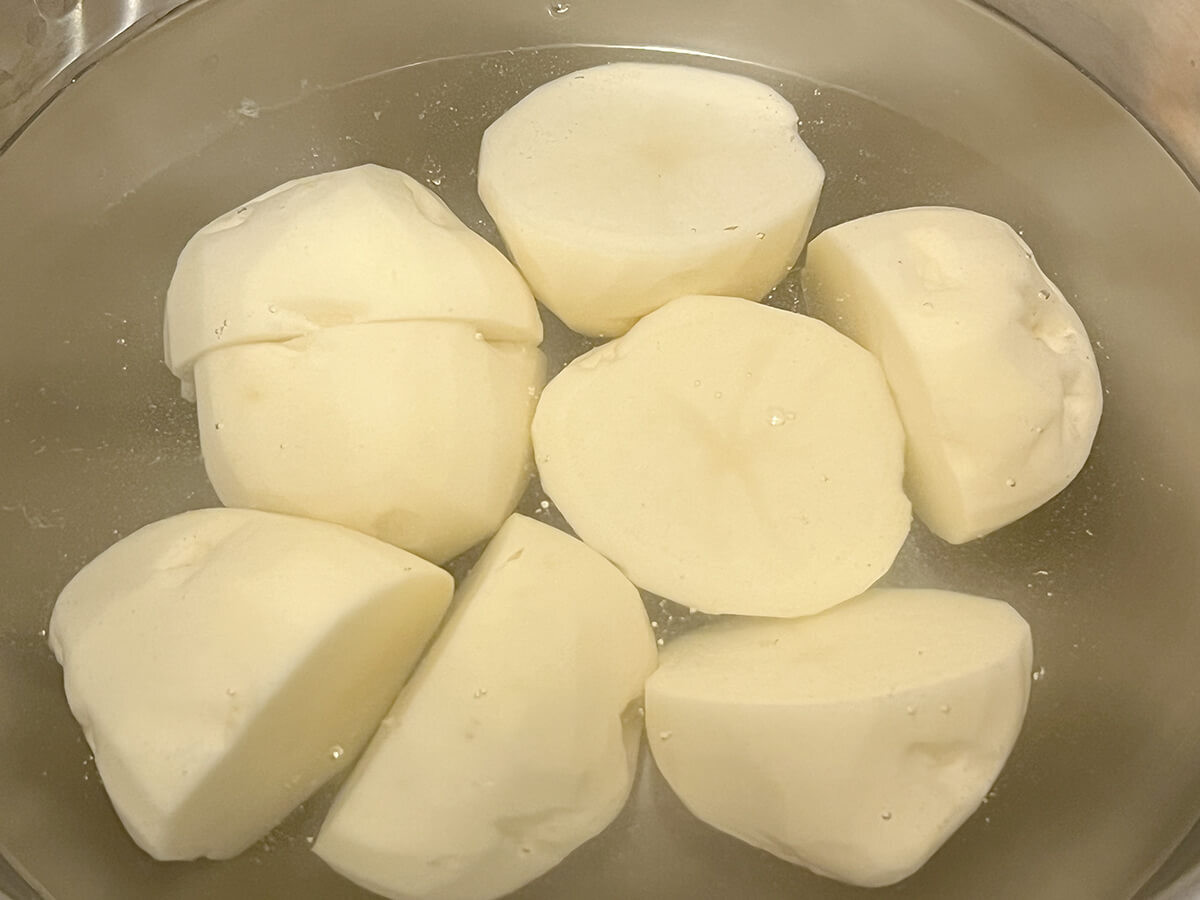 UMAMITable /女将のおうちご飯さん「女将の肉じゃが」