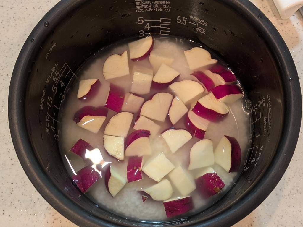 さつまいもご飯