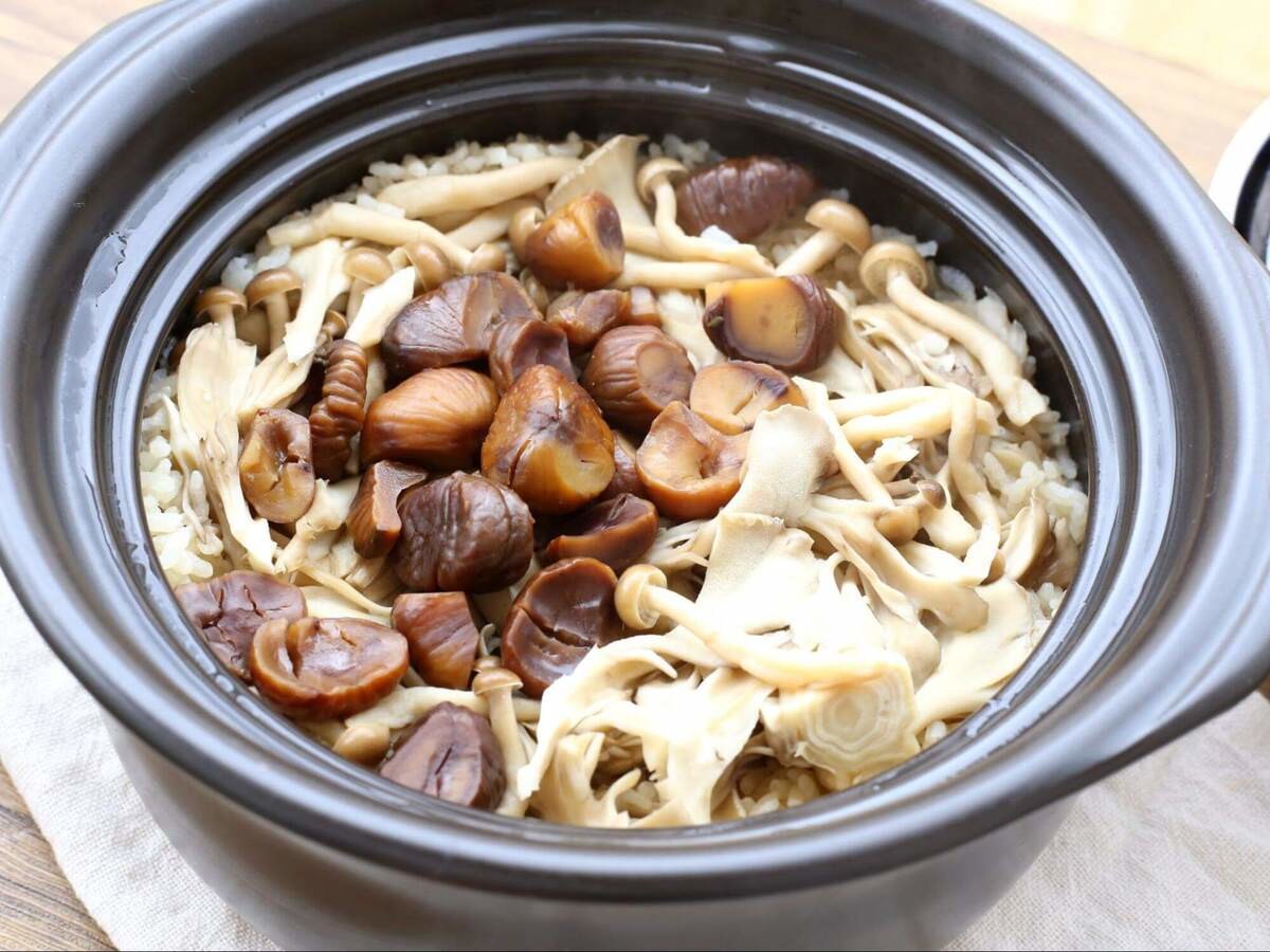 ヒガシマル醤油「甘栗ときのこの炊き込みごはん」