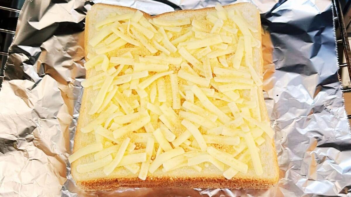 チーズトースト