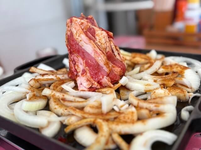 十和田バラ焼き有名店【司　十和田バラ焼き大衆食堂】