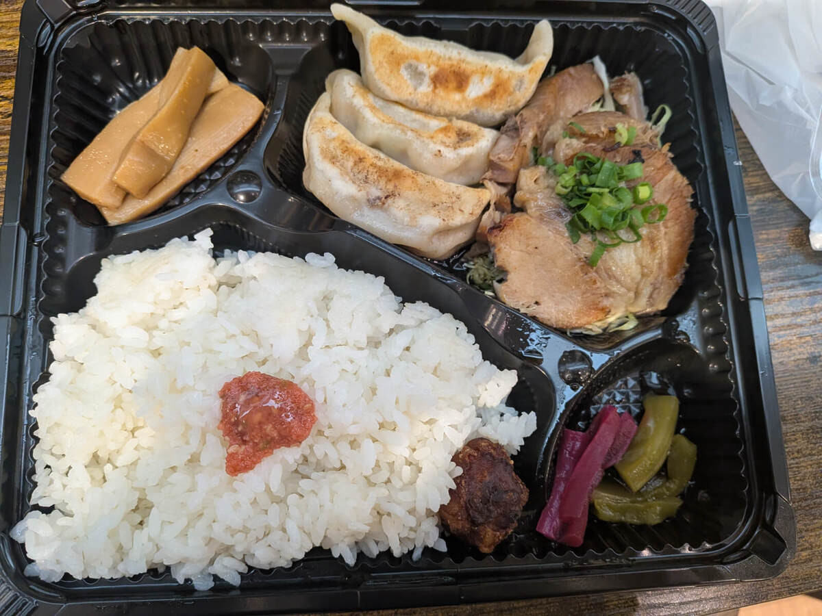 肉汁餃子のダンダダン