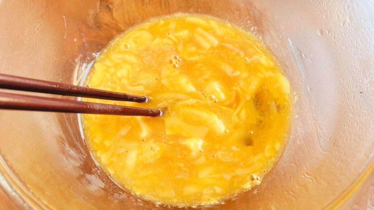 とろとろチーたま丼