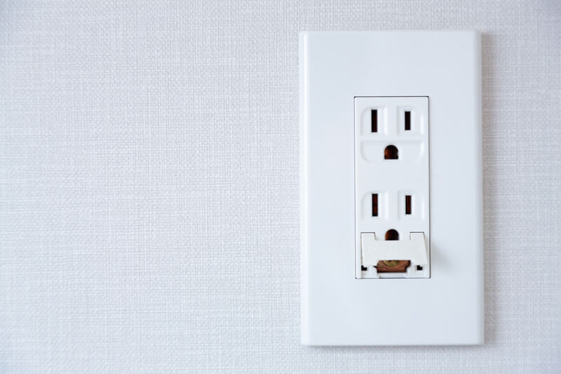 電源プラグ