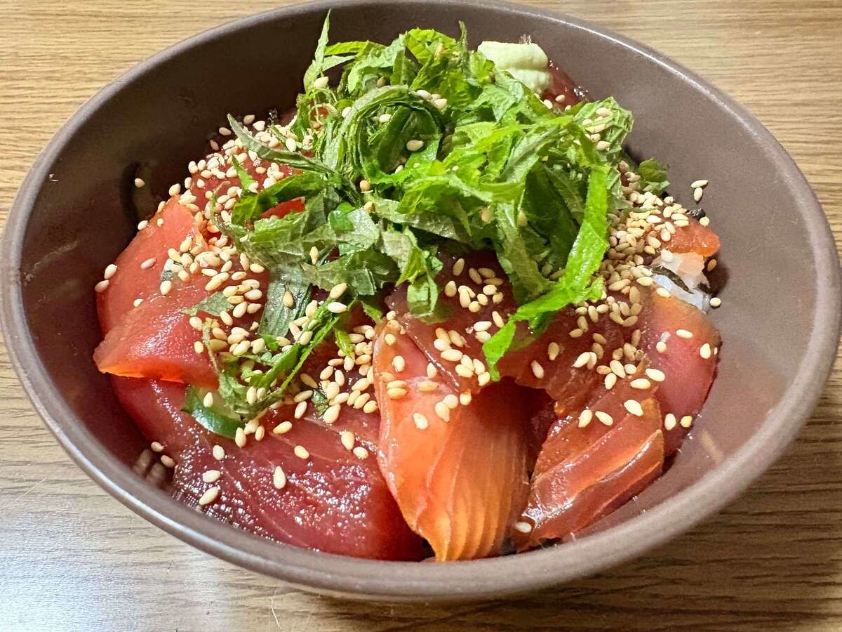 マグロの漬け丼