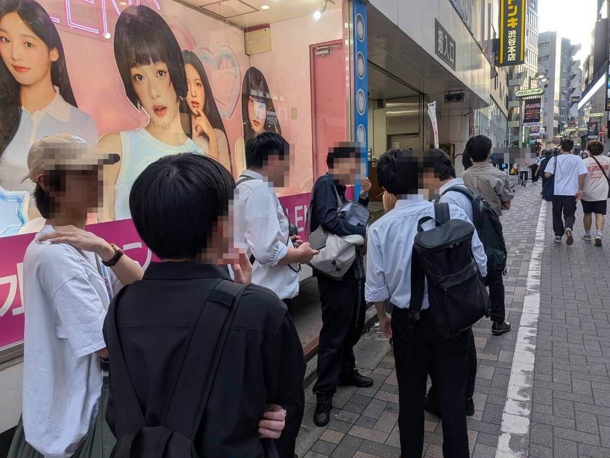 「天下一品」→「伍福軒」10店舗一斉オープン