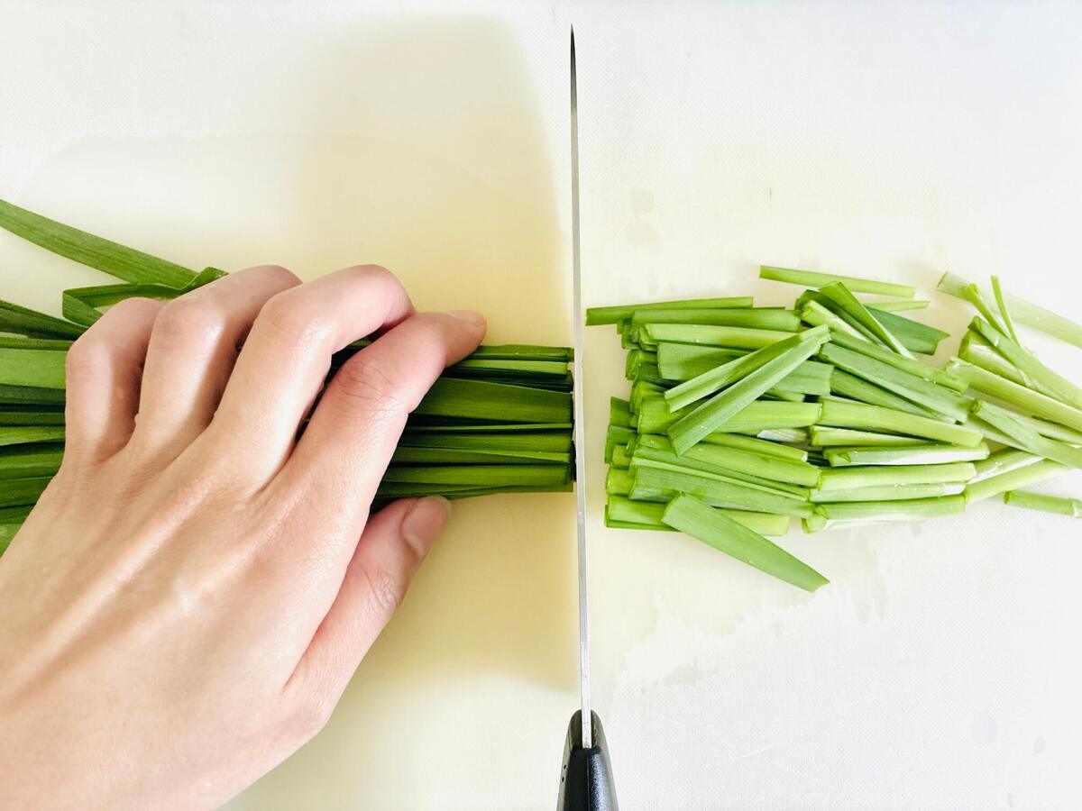 ニラの風味と食感を長持ちさせる保存方法