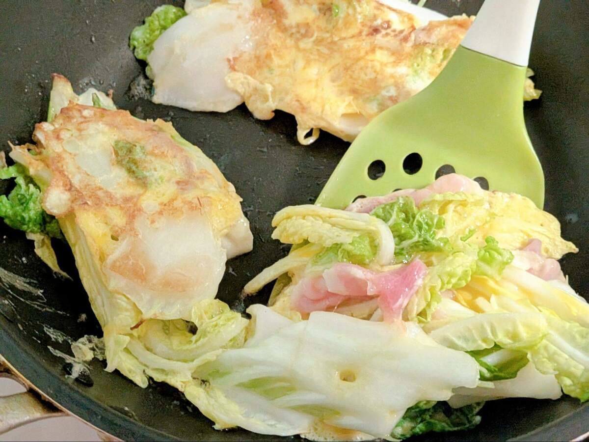 長谷川あかりさん「白菜と豚バラ肉のふんわり卵焼き」