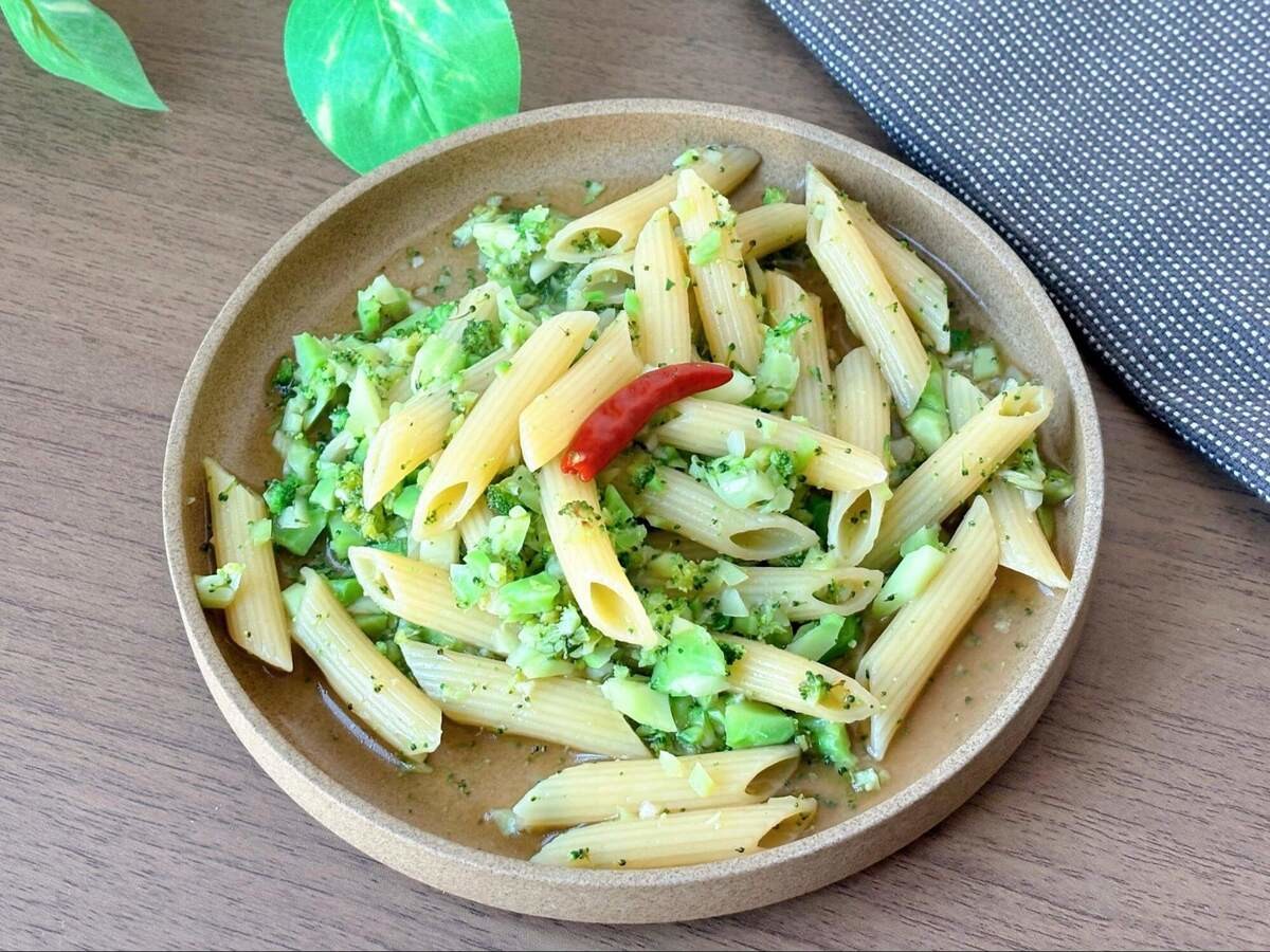 和田明日香さん「削りブロッコリーソースのパスタ」のレシピ