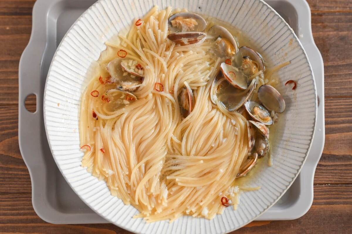 冷凍子ママさん「ワンボウルで作る【ひとりパスタ】ボンゴレビアンコ」