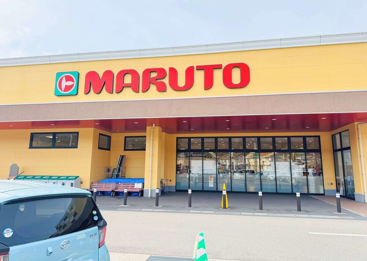 ケンちゃん玉子焼と店内炊飯!鮭はらこ飯