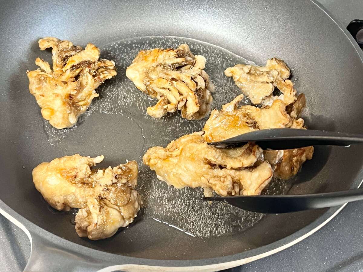まいたけのカリカリ唐揚げ