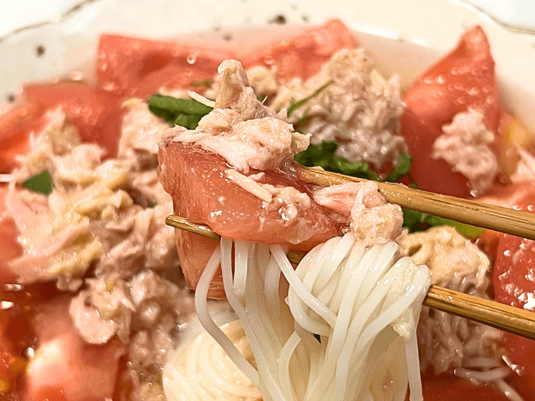 トマトとツナの出汁びたしそうめん