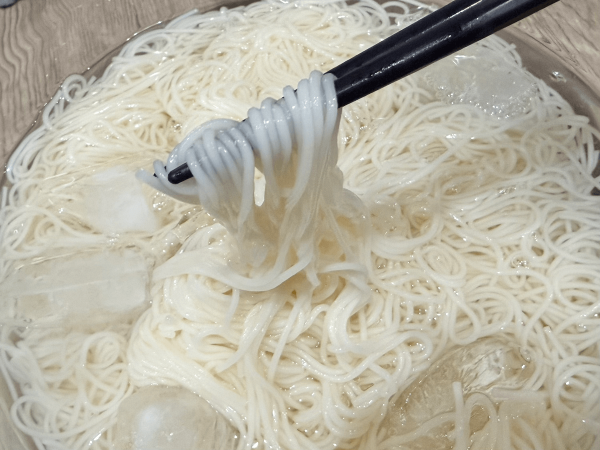 そうめんの「美味しい茹で方」から遠ざかるNGな扱い方