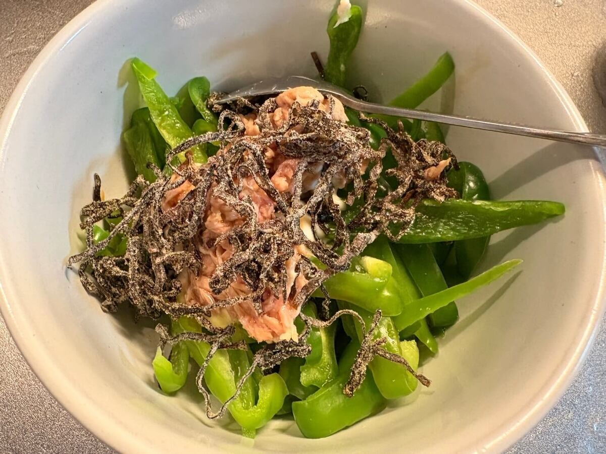 簡単おいしいピーマンとツナ缶の和え物