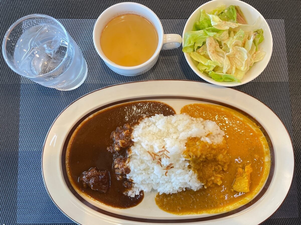 「バナナマンのせっかくグルメ」で紹介！『カレーハウスいんでいら』