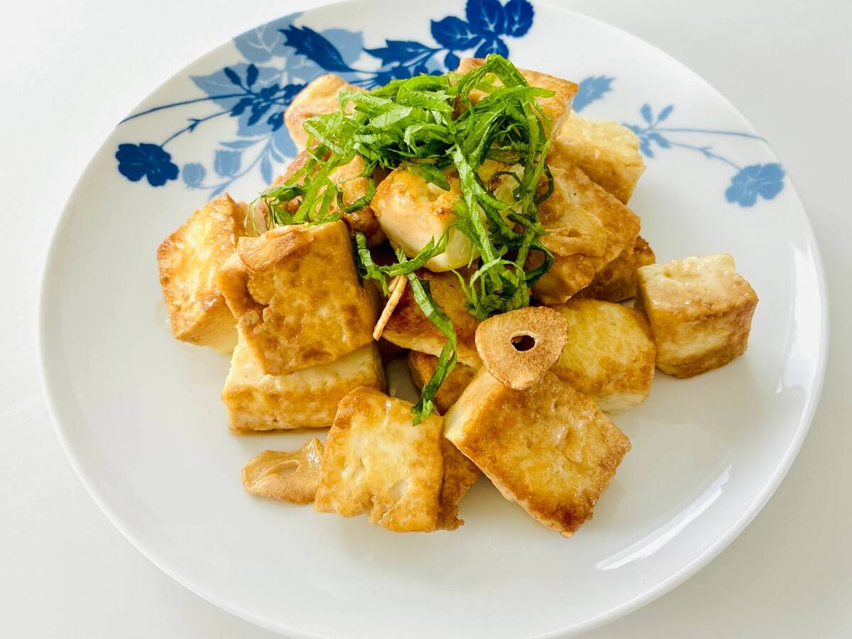 豆腐のコロコロガーリックステーキ