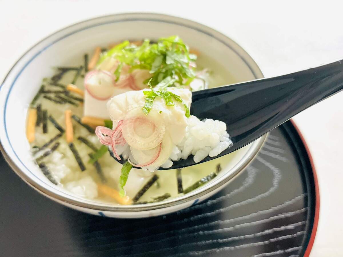 永谷園公式レシピ「冷やっこ茶づけ」