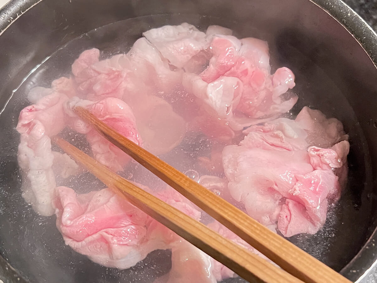 ひらひら大根と豚バラのさっと煮