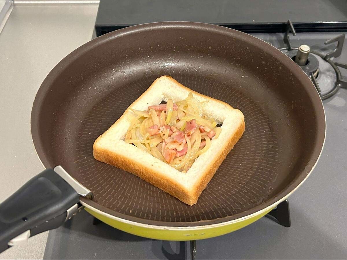 カルボナーラトースト