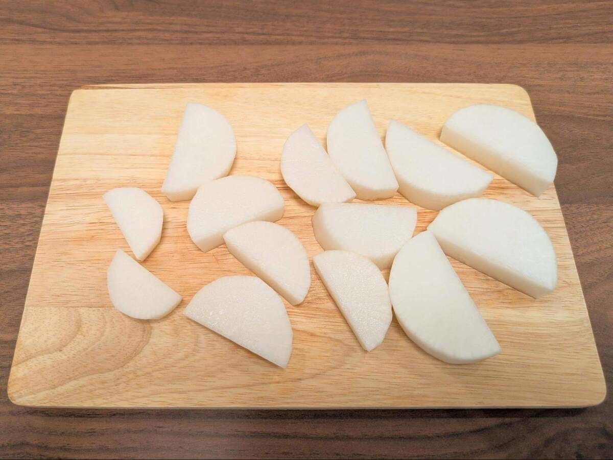 和田明日香さん「時短でもしみるブリ大根」