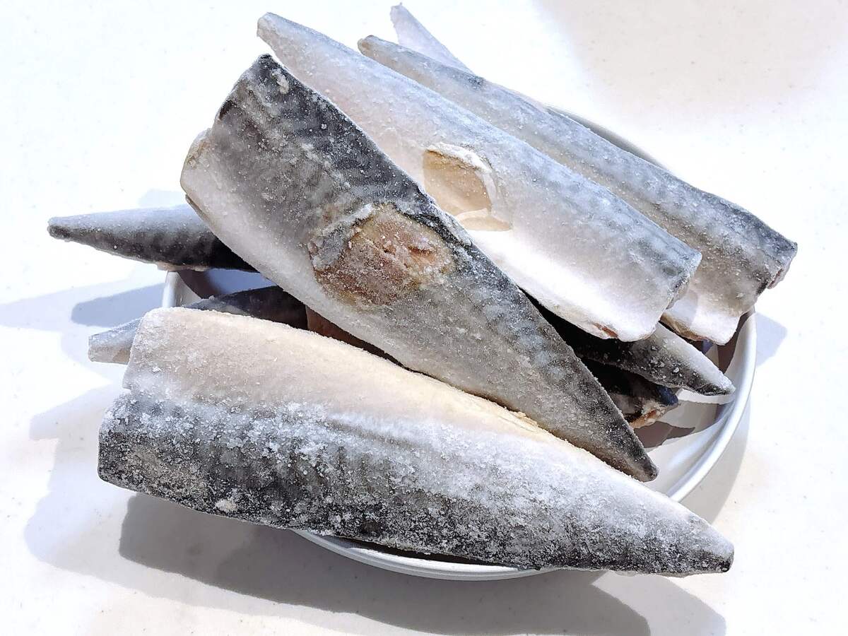 【1kgぎっしり】骨取り済みのサバが大量～！