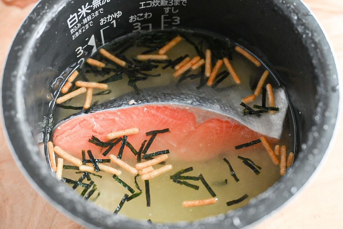 塩鮭の炊き込みごはん