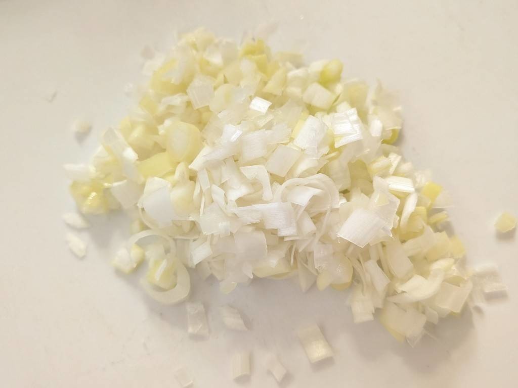 目玉焼きの旨味しみ込む黄金チャーハン