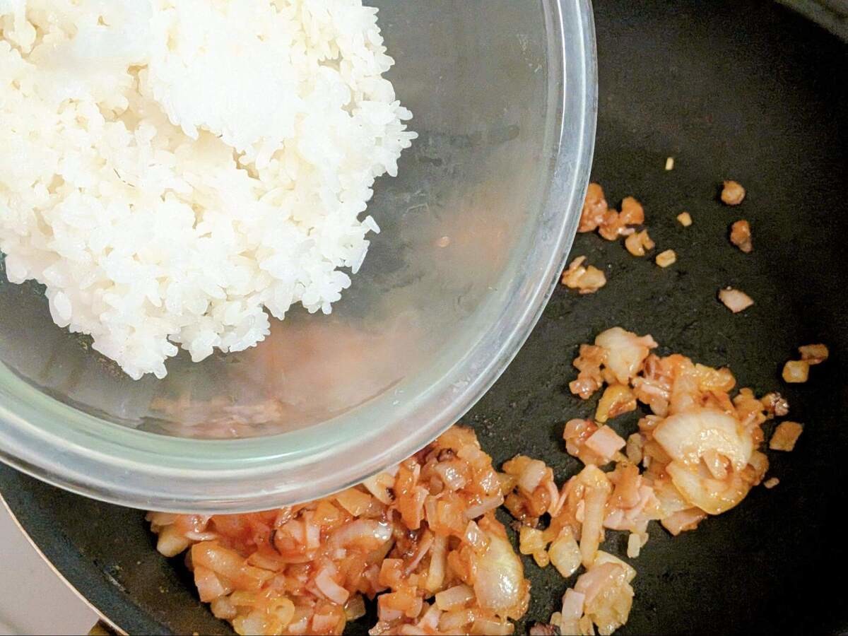 『たいめいけん』公式「オムライス」