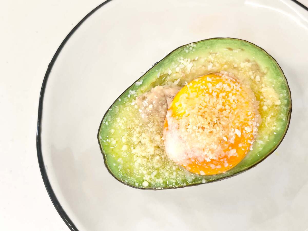 「月見アボカド」