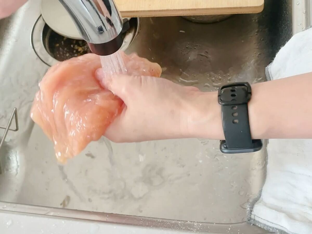 北斗晶さん「鶏むね肉でさっぱりわらじカツ」