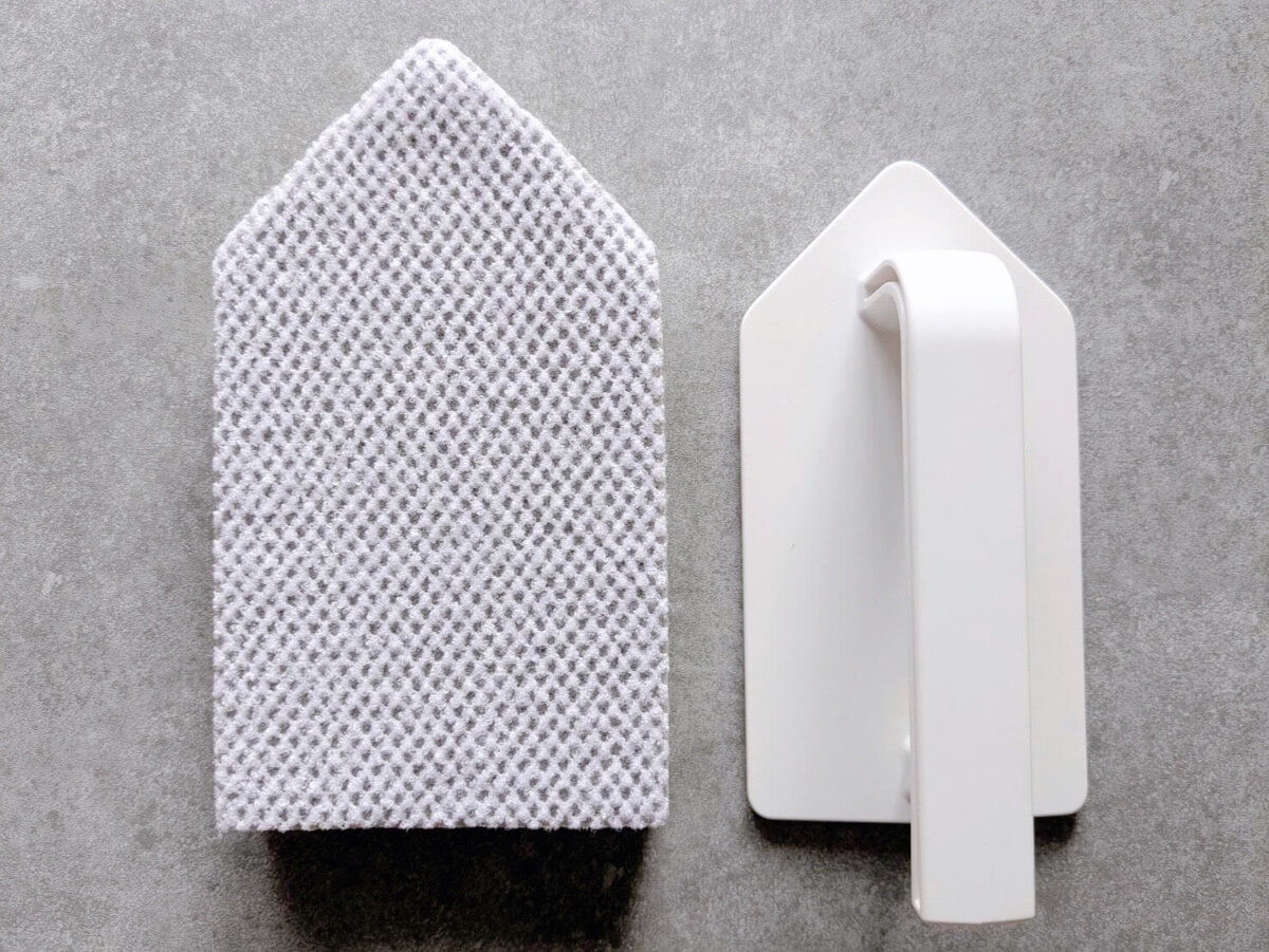 玄関やベランダがピカピカに「ハンディタイルブラシ」