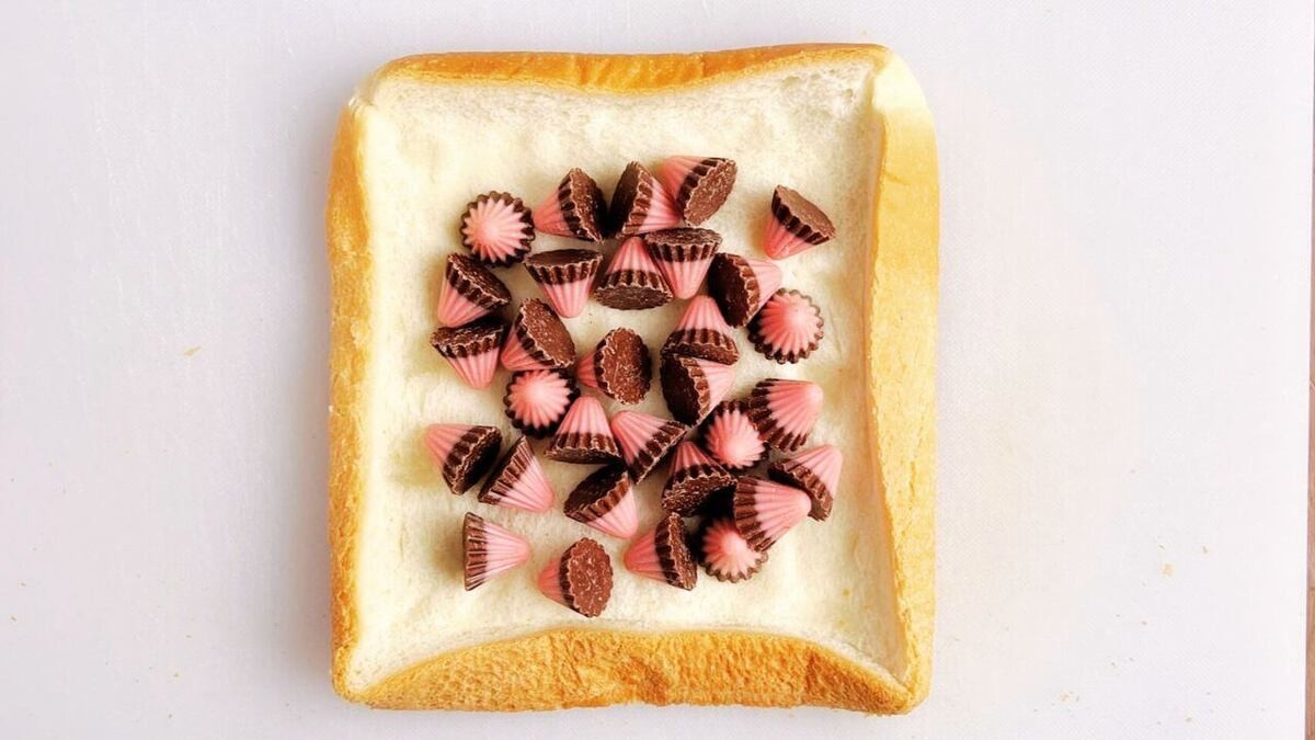 「アポロのクリスピーホットサンド」