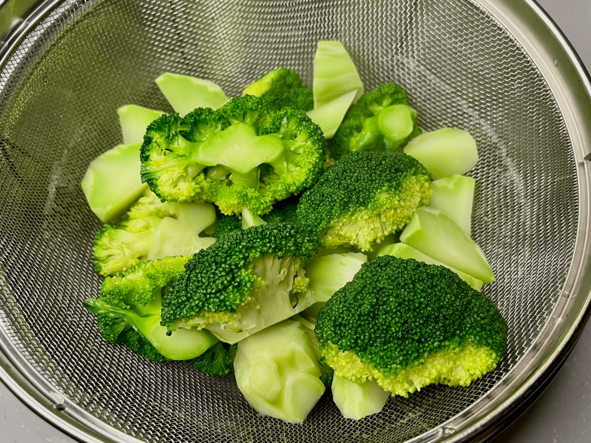 ブロッコリーのソテーミートソース